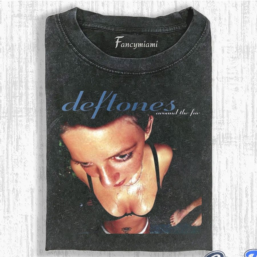 Deftones Chino Moreno Close-Up Tee