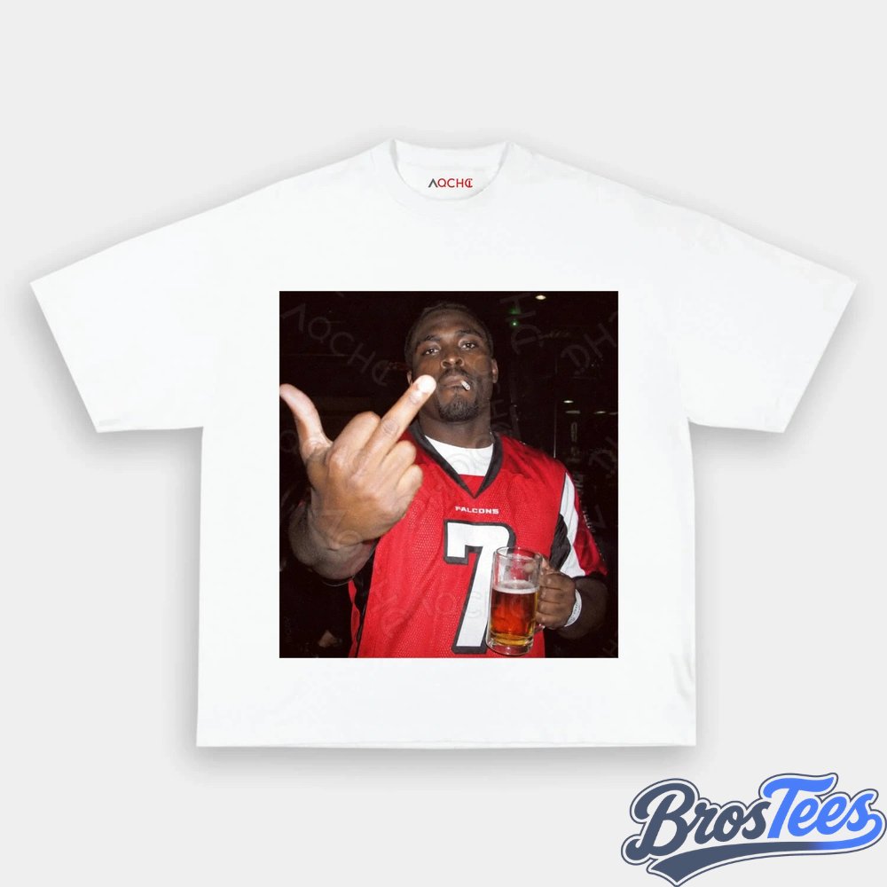 Atlanta Falcons Michael Vick Drinking & Middle Finger Tee