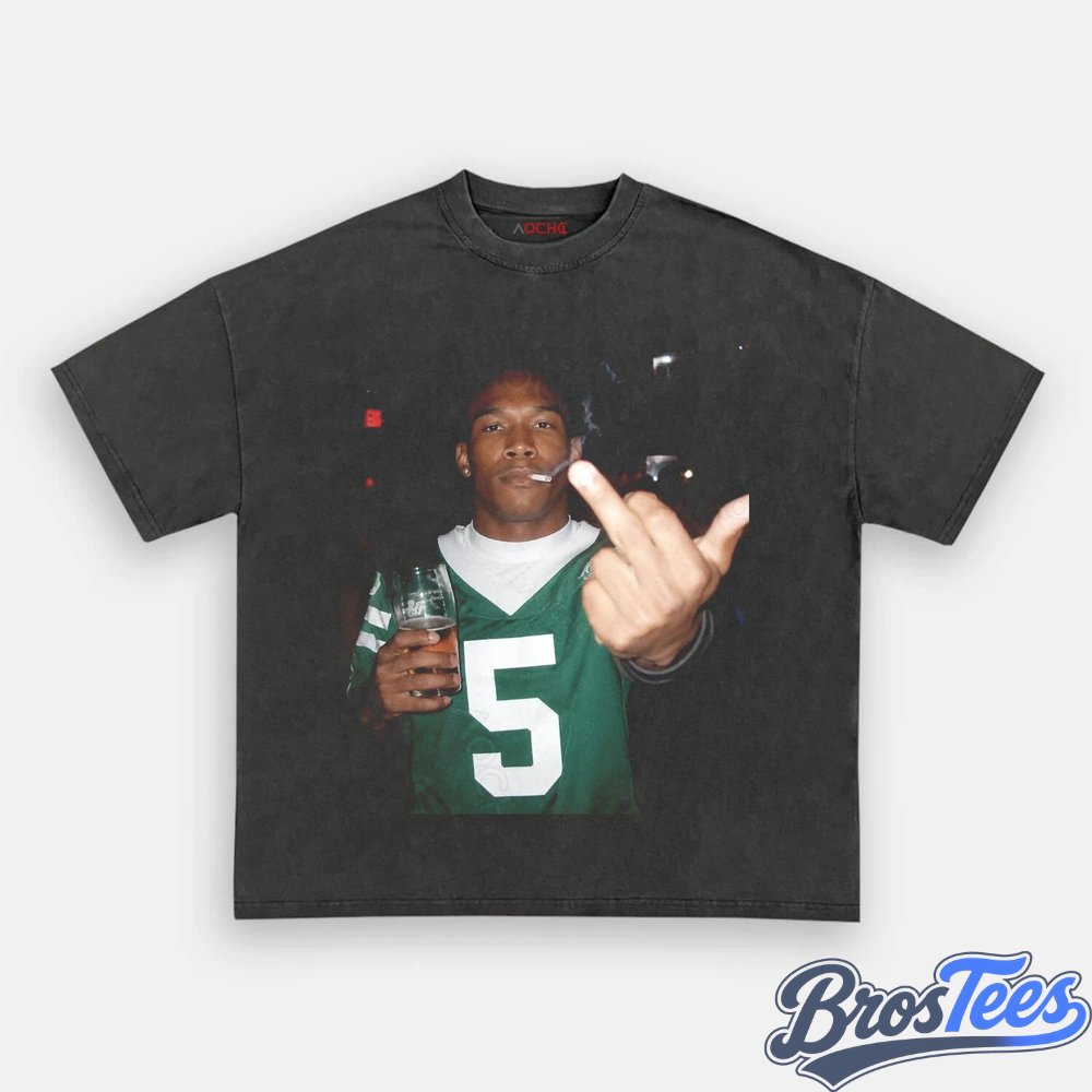 New York Jets Garrett Wilson Drinking & Middle Finger Tee
